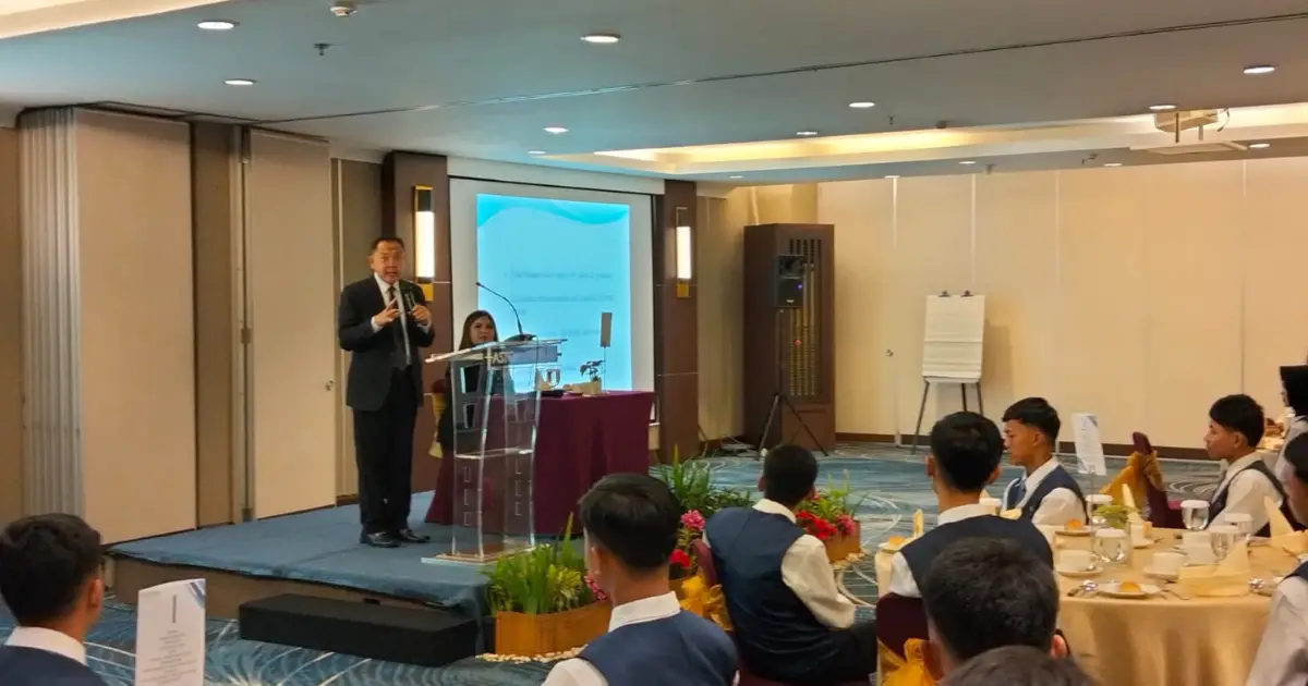 GHI-Gelar-Table-Manner-di-Aston-Tropicana-Bandung,-Siapkan-Siswa-ke-Dunia-Perhotelan-Global