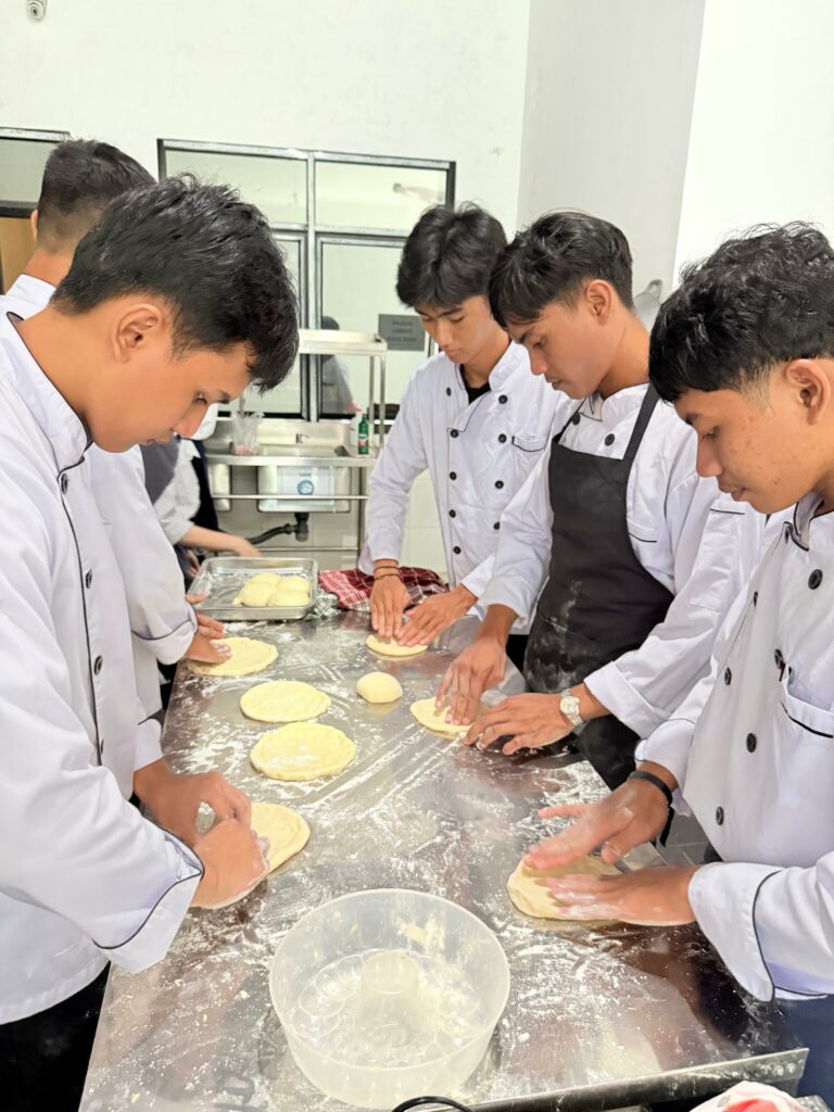 WhatsApp Image 2025 10 20 at 08.40.24 1